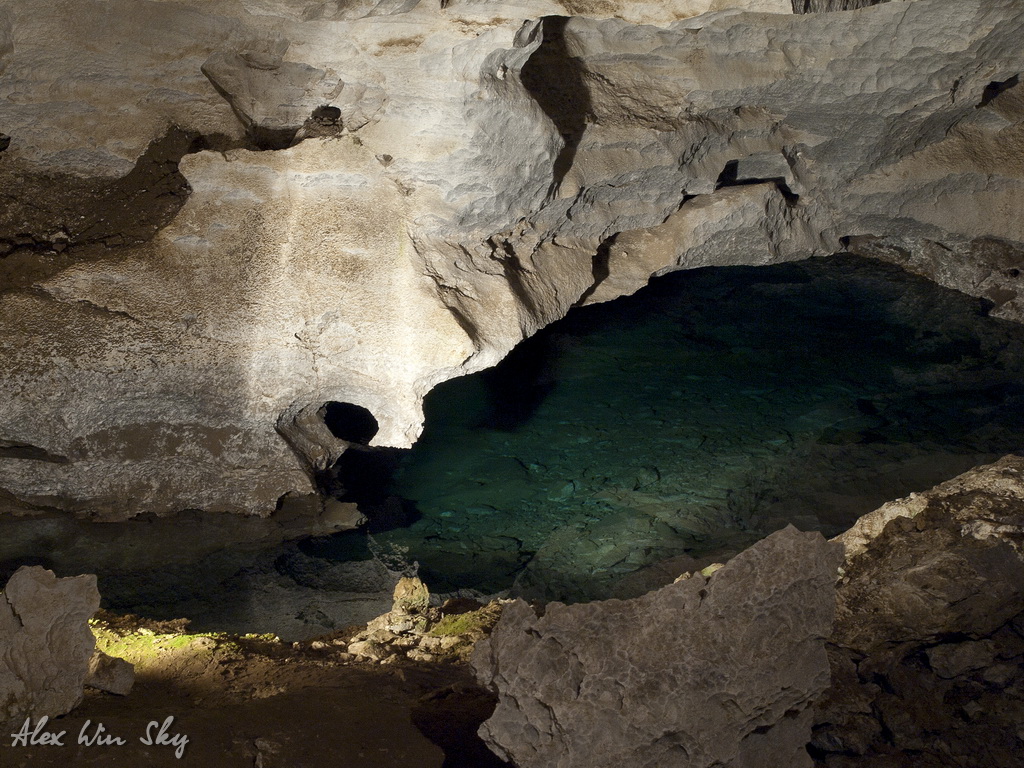 Ледяная Пещера Ледяная Пещера