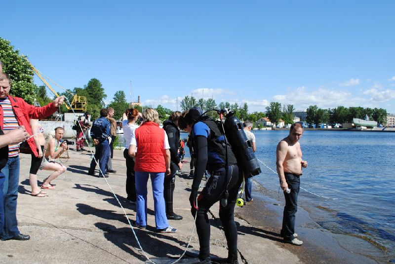 04 июня - Уборка в ковше Галерного фарватера