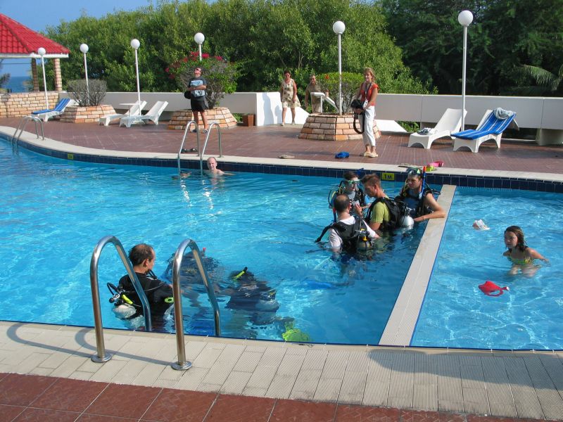 Divers Down OWD