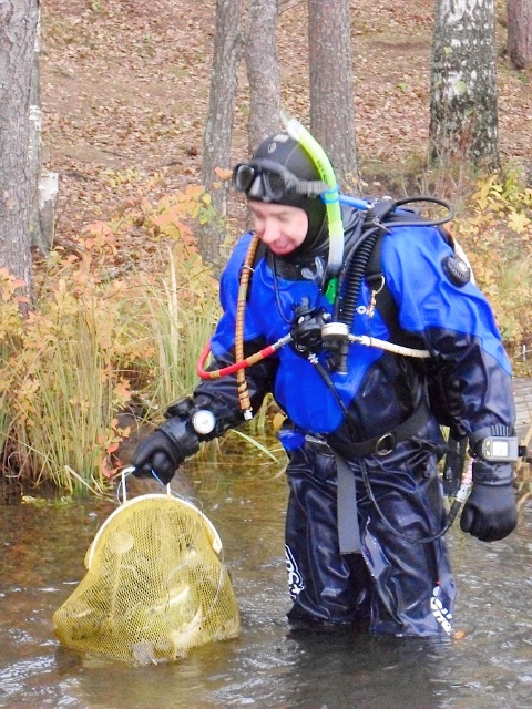 Субботник по очистке подводного полигона