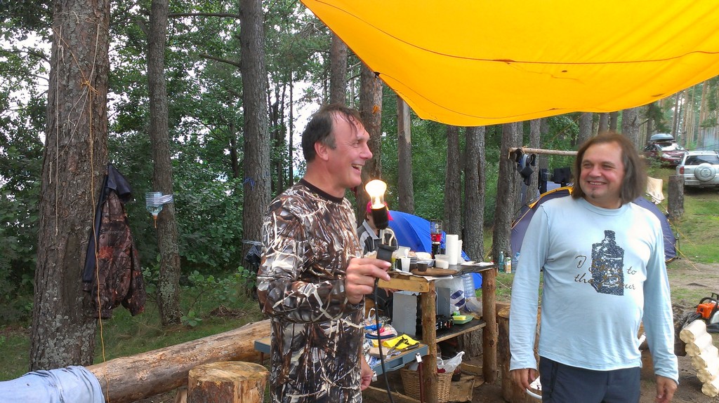 Лагерь на о.Комсомольское Лагерь на о.Комсомольское