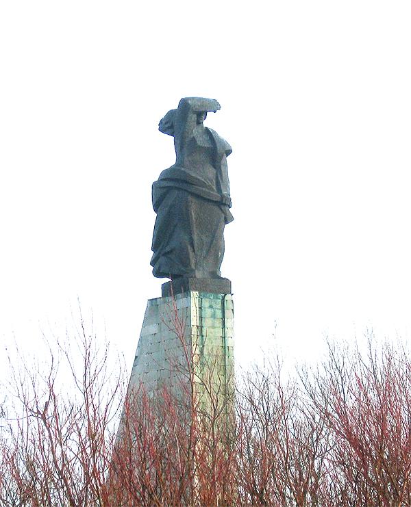 памятник морякам и рыбакам в Лиепая памятник морякам и рыбакам в Лиепая