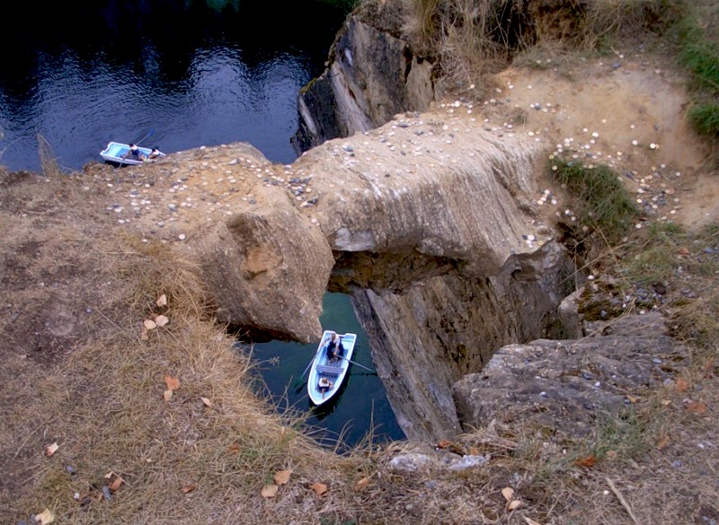 Окно в камне или "Попади в лодочника монетой".15/08/10 Окно в камне или "Попади в лодочника монетой".15/08/10