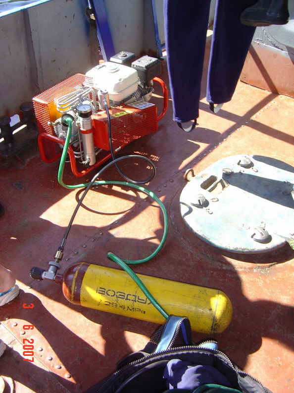 Компрессор и баллон Компрессор и баллон