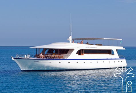 Яхта Adventurer II, Мальдивы