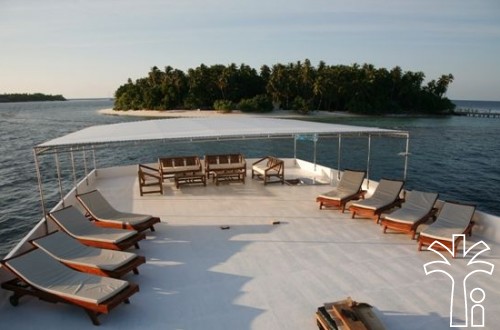 Яхта Adventurer II, Мальдивы Яхта Adventurer II, Мальдивы