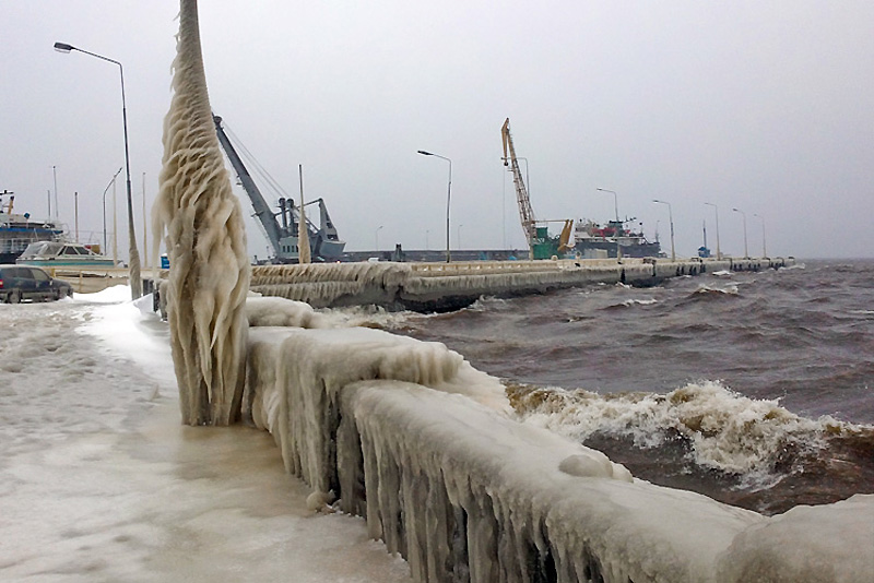 Зима на Онежском озере