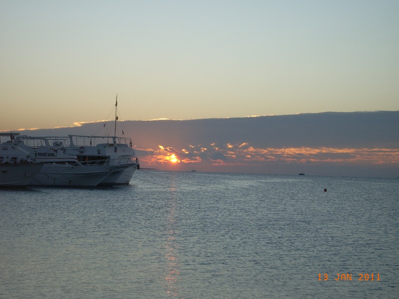 Утро. Первый выход в море.