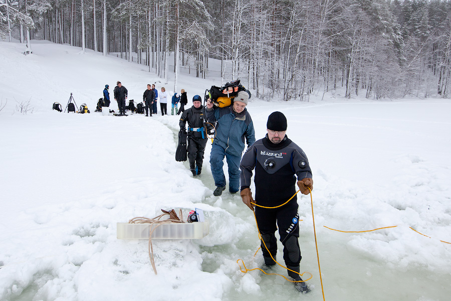 Цвелодубово: подлёдная нырялка и волейбол. 04-06.02.11
