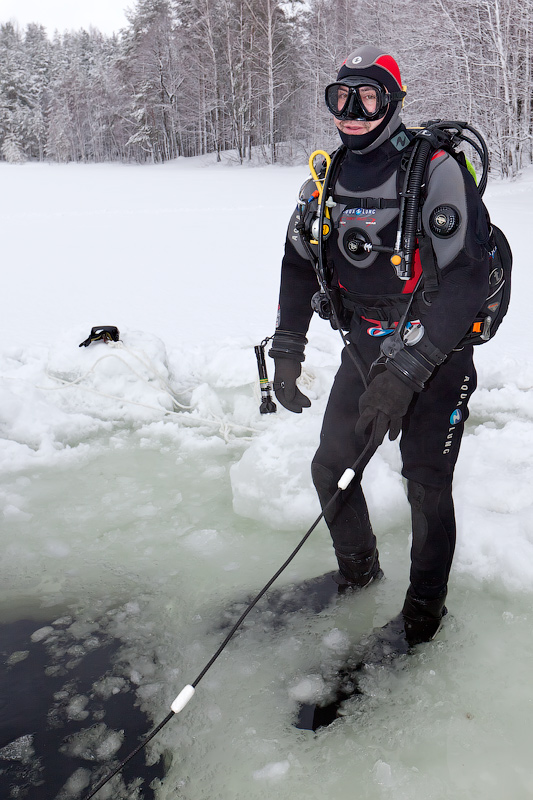 Цвелодубово: подлёдная нырялка и волейбол. 04-06.02.11