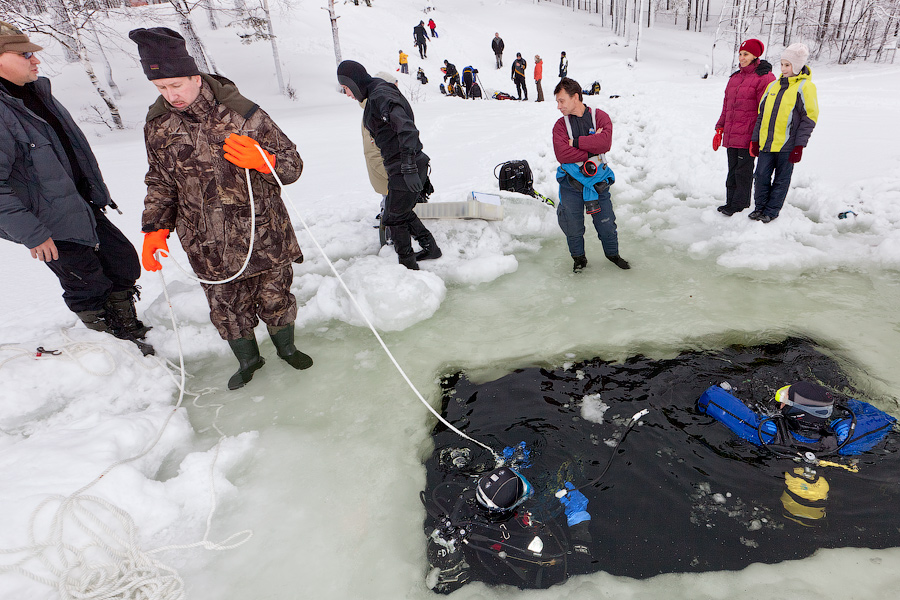 Цвелодубово: подлёдная нырялка и волейбол. 04-06.02.11