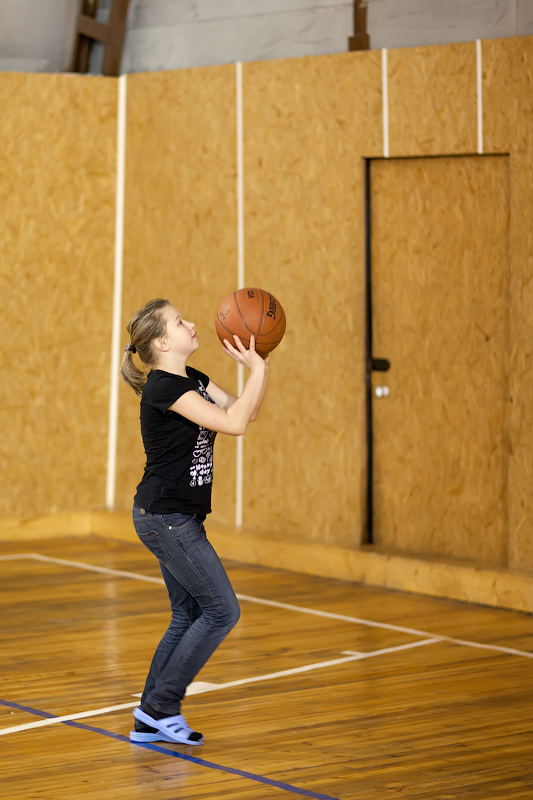 Цвелодубово: подлёдная нырялка и волейбол. 04-06.02.11