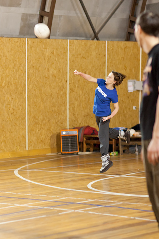 Цвелодубово: подлёдная нырялка и волейбол. 04-06.02.11