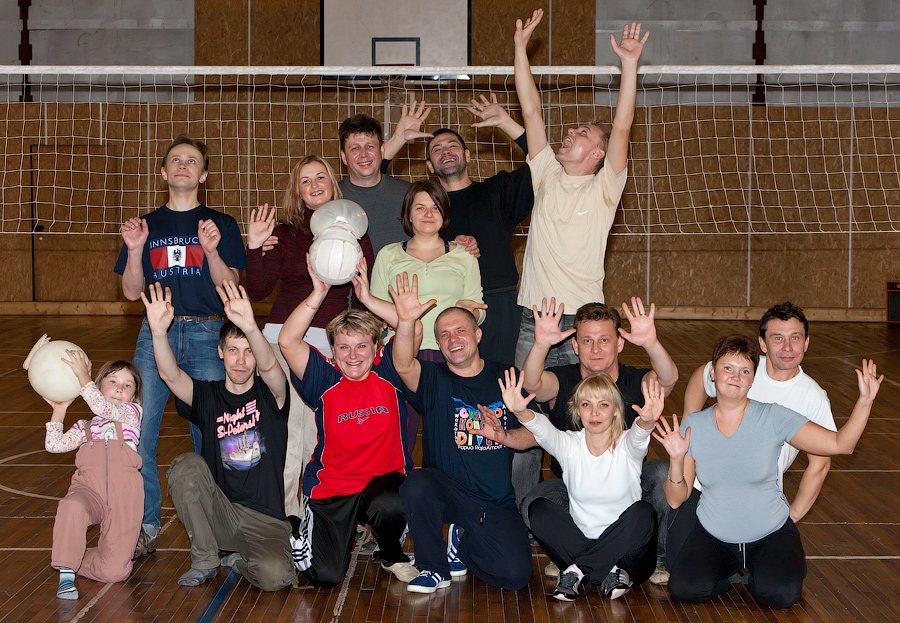 Цвелодубово: подлёдная нырялка и волейбол. 04-06.02.11