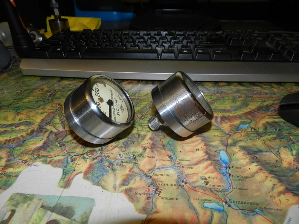 Куплю вот такой манометр