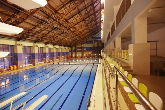 Басейн "Ижорец" г.Колпино