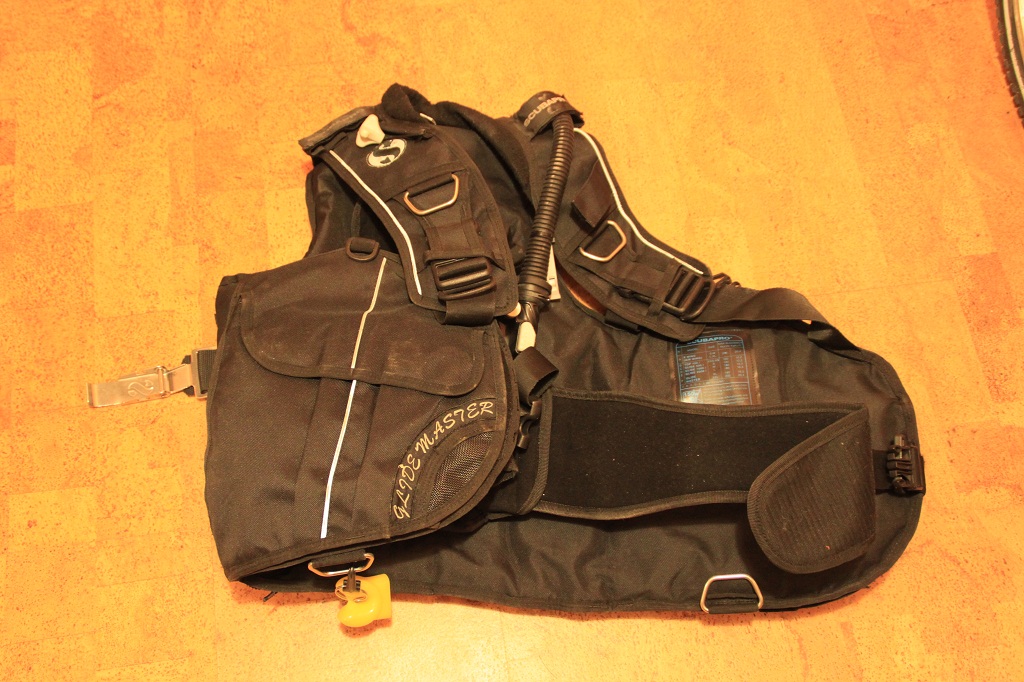 Продаю снаряжение разное