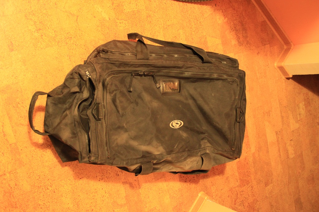 Продаю снаряжение разное