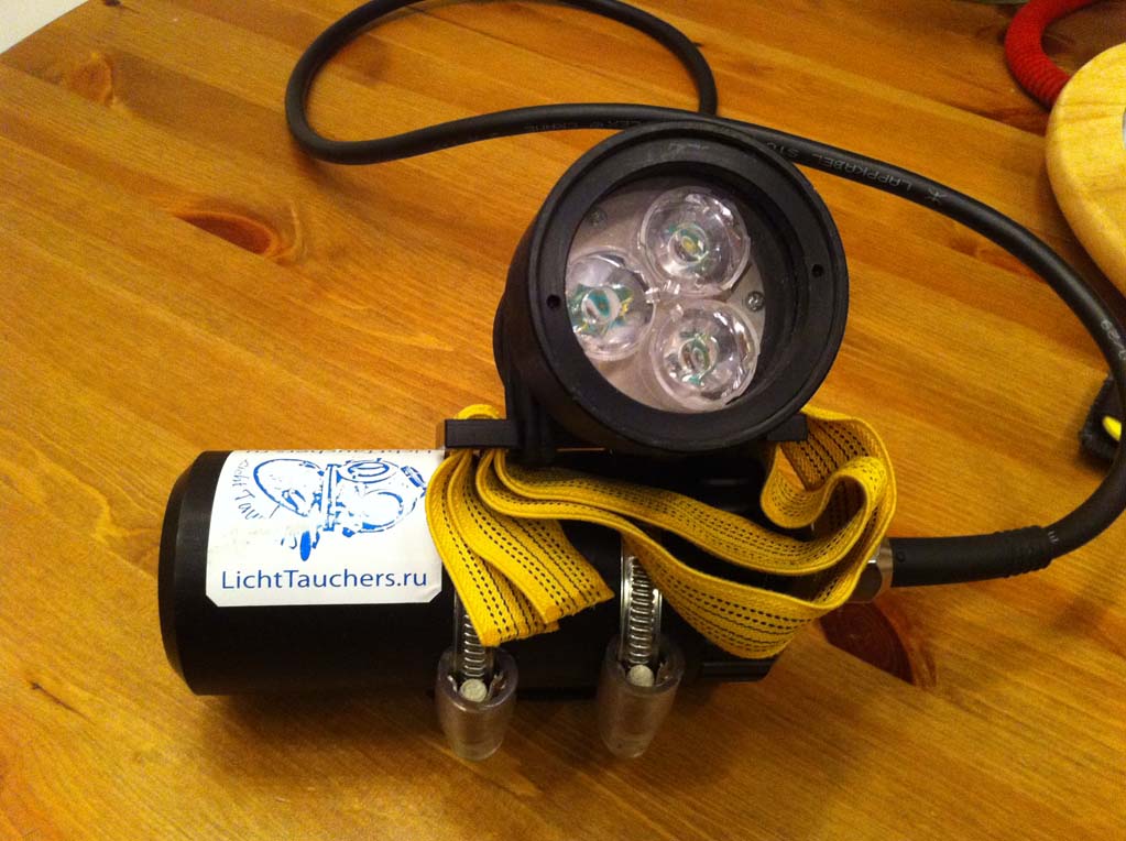 Батареечный фонарь LT-Travel-1000