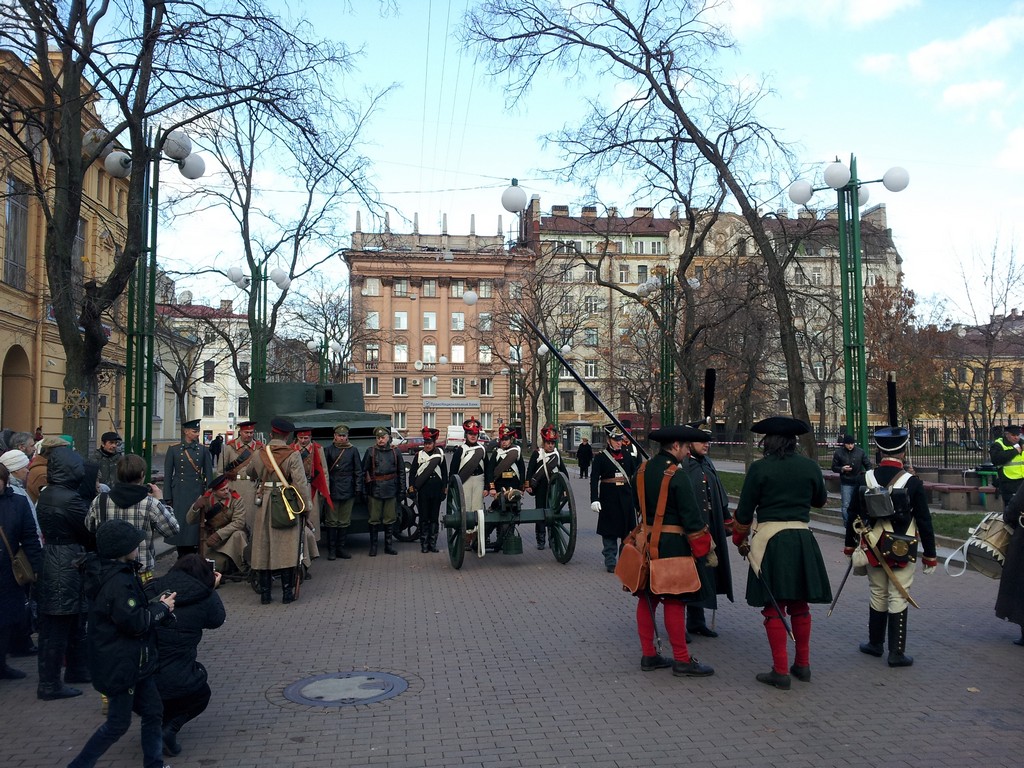 Реконструкция "Три эпохи Преображенского полка"