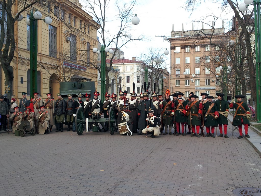 Реконструкция "Три эпохи Преображенского полка"