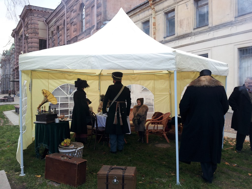 Реконструкция "Три эпохи Преображенского полка"