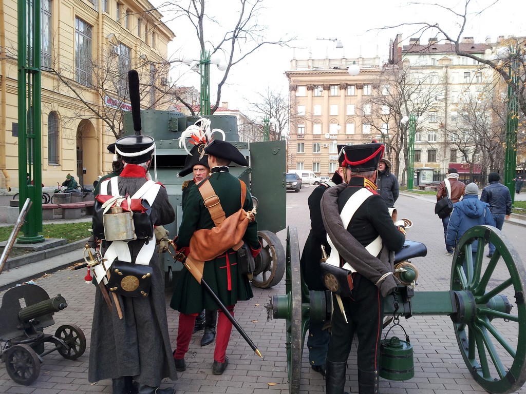Реконструкция "Три эпохи Преображенского полка"