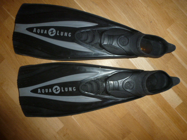 aqualung
