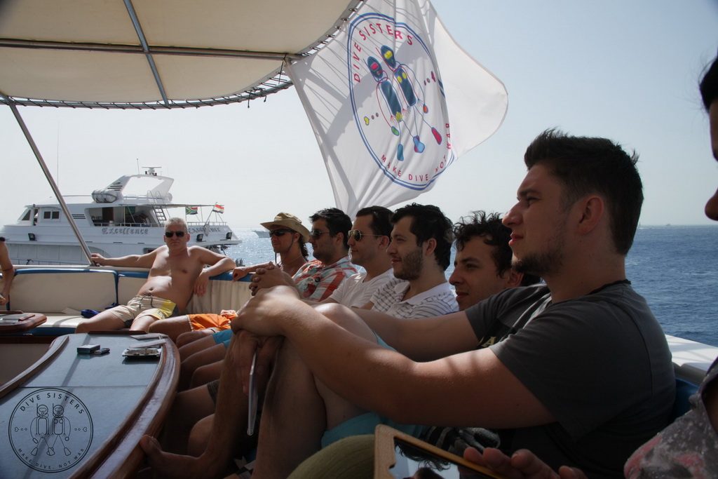 Сафари на Sea Serpent в июле 2013. Бразерсы, Дедалус, Эльфинстоун