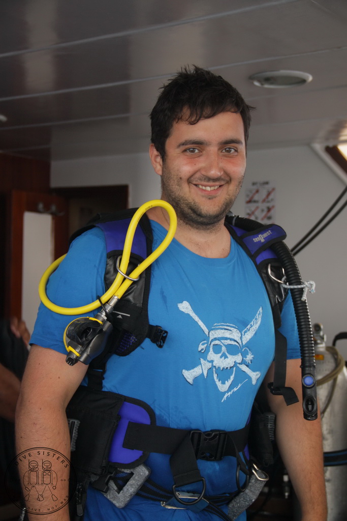 Сафари на Sea Serpent в июле 2013. Бразерсы, Дедалус, Эльфинстоун Сафари на Sea Serpent в июле 2013. Бразерсы, Дедалус, Эльфинстоун