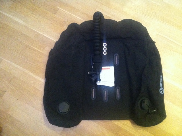 крыло  apeks wtx 4