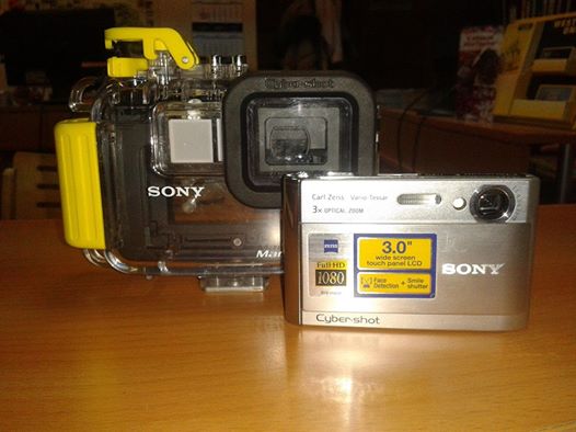 Sony T70 + Бокс Marine pack MPK-THE