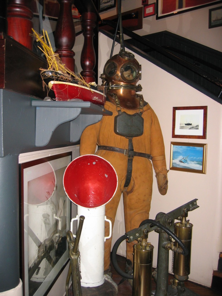 DS Louise Restaurant Bar