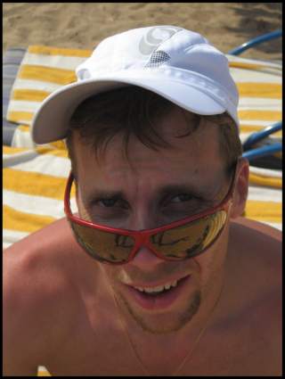 Долго загарать плохо. Долго загарать плохо.