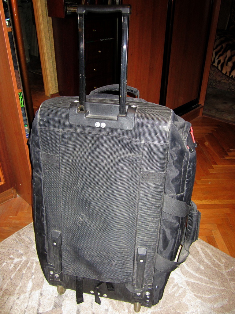 сумка на колесах AQUALUNG