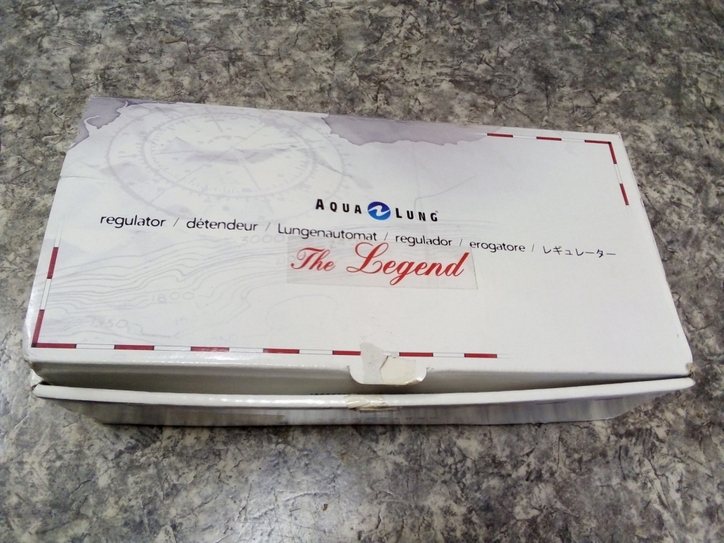 Предлагаю регулятор Aqua Lung Legend Supreme с пауком Предлагаю регулятор Aqua Lung Legend Supreme с пауком