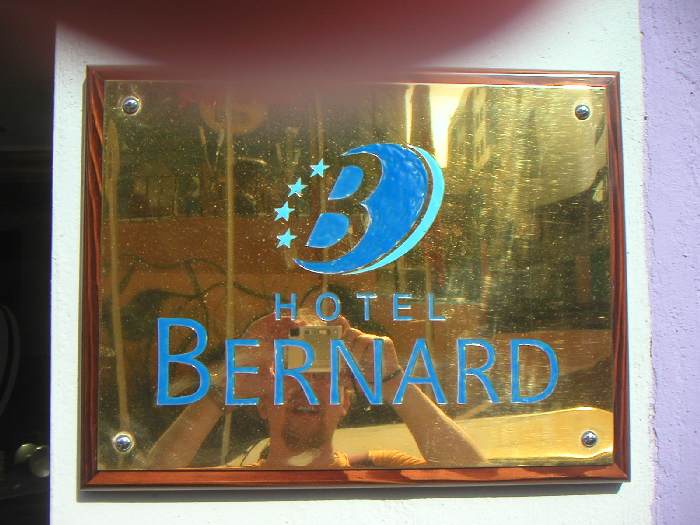 Бернард(ский) Бернард(ский)