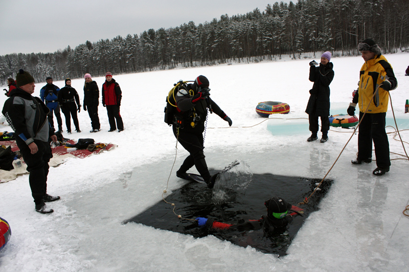 Подледные погружения в Цвелодубово (23-25 января 2009)